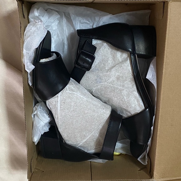 Clarks Collection Elisa Dedra Dress Sandals Block Heel Ankle Strap Black Size 6 - Picture 5 of 11